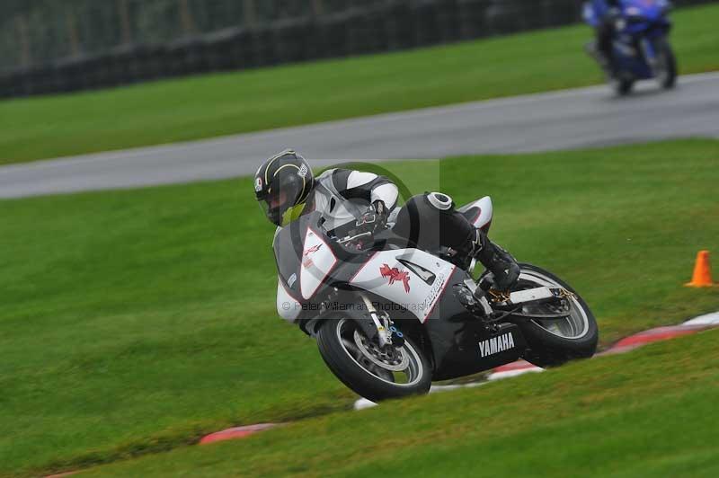 Motorcycle action photographs;Trackday digital images;cadwell;cadwell park photographs;event digital images;eventdigitalimages;motor racing louth lincolnshire;no limits trackdays;peter wileman photography;trackday;trackday photos