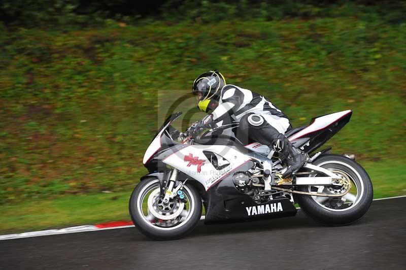 Motorcycle action photographs;Trackday digital images;cadwell;cadwell park photographs;event digital images;eventdigitalimages;motor racing louth lincolnshire;no limits trackdays;peter wileman photography;trackday;trackday photos