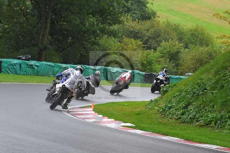 Motorcycle action photographs;Trackday digital images;cadwell;cadwell park photographs;event digital images;eventdigitalimages;motor racing louth lincolnshire;no limits trackdays;peter wileman photography;trackday;trackday photos