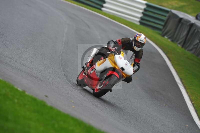 Motorcycle action photographs;Trackday digital images;cadwell;cadwell park photographs;event digital images;eventdigitalimages;motor racing louth lincolnshire;no limits trackdays;peter wileman photography;trackday;trackday photos