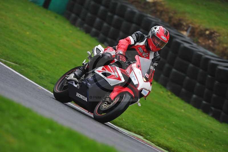 Motorcycle action photographs;Trackday digital images;cadwell;cadwell park photographs;event digital images;eventdigitalimages;motor racing louth lincolnshire;no limits trackdays;peter wileman photography;trackday;trackday photos