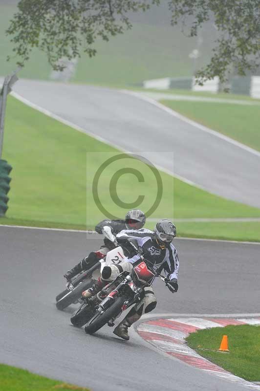 Motorcycle action photographs;Trackday digital images;cadwell;cadwell park photographs;event digital images;eventdigitalimages;motor racing louth lincolnshire;no limits trackdays;peter wileman photography;trackday;trackday photos