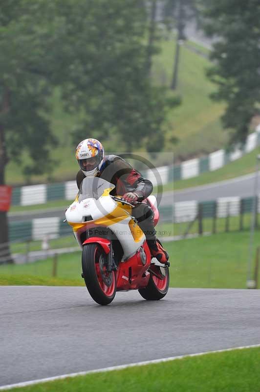 Motorcycle action photographs;Trackday digital images;cadwell;cadwell park photographs;event digital images;eventdigitalimages;motor racing louth lincolnshire;no limits trackdays;peter wileman photography;trackday;trackday photos