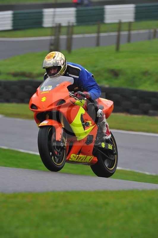 Motorcycle action photographs;Trackday digital images;cadwell;cadwell park photographs;event digital images;eventdigitalimages;motor racing louth lincolnshire;no limits trackdays;peter wileman photography;trackday;trackday photos