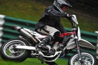 Motorcycle-action-photographs;Trackday-digital-images;cadwell;cadwell-park-photographs;event-digital-images;eventdigitalimages;motor-racing-louth-lincolnshire;no-limits-trackdays;peter-wileman-photography;trackday;trackday-photos