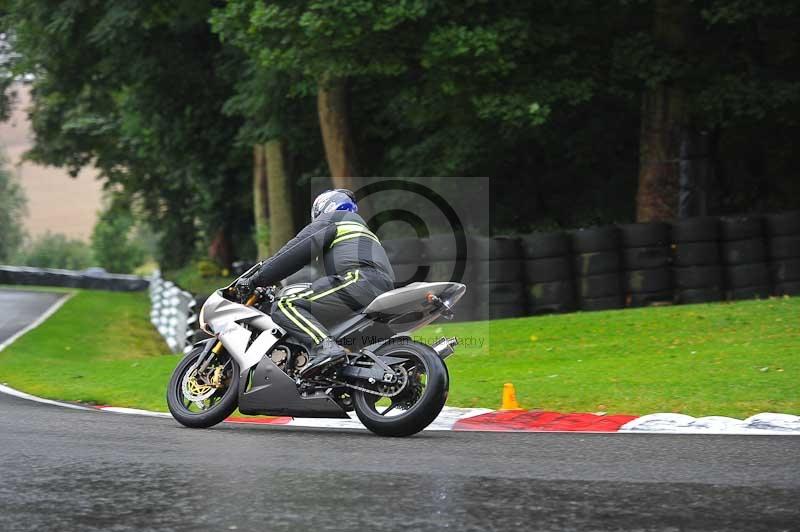 Motorcycle action photographs;Trackday digital images;cadwell;cadwell park photographs;event digital images;eventdigitalimages;motor racing louth lincolnshire;no limits trackdays;peter wileman photography;trackday;trackday photos