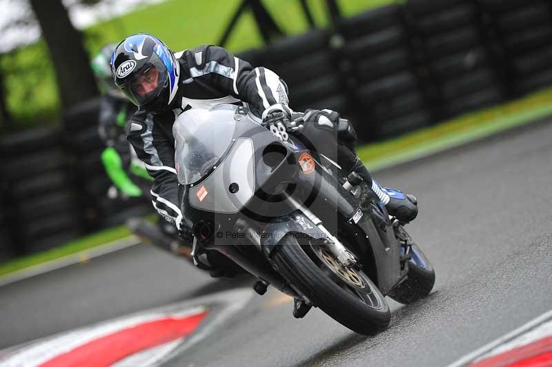 Motorcycle action photographs;Trackday digital images;cadwell;cadwell park photographs;event digital images;eventdigitalimages;motor racing louth lincolnshire;no limits trackdays;peter wileman photography;trackday;trackday photos
