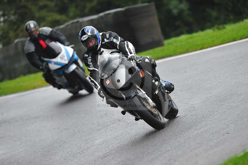 Motorcycle action photographs;Trackday digital images;cadwell;cadwell park photographs;event digital images;eventdigitalimages;motor racing louth lincolnshire;no limits trackdays;peter wileman photography;trackday;trackday photos