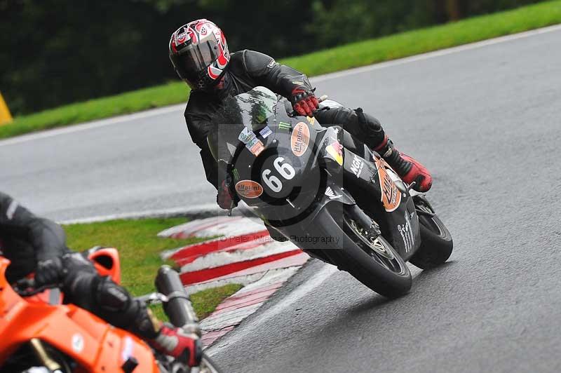 Motorcycle action photographs;Trackday digital images;cadwell;cadwell park photographs;event digital images;eventdigitalimages;motor racing louth lincolnshire;no limits trackdays;peter wileman photography;trackday;trackday photos