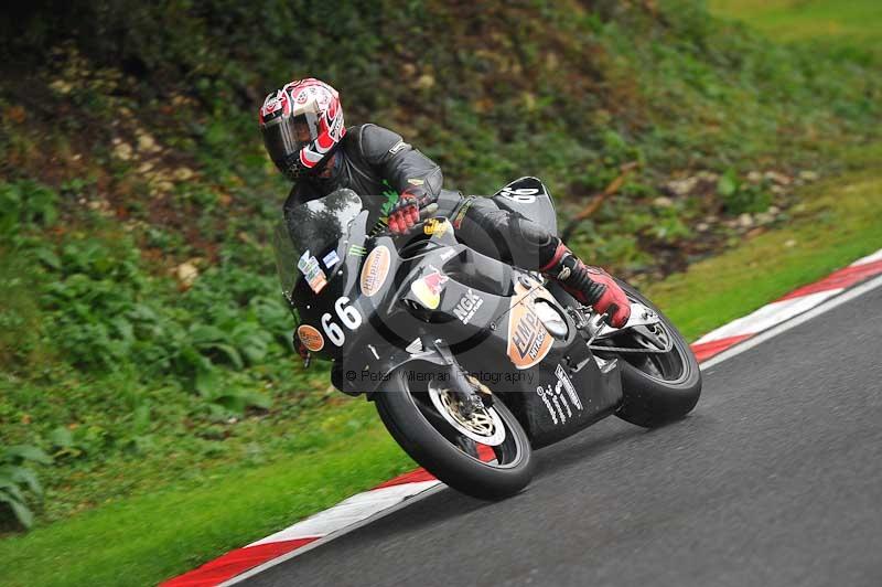 Motorcycle action photographs;Trackday digital images;cadwell;cadwell park photographs;event digital images;eventdigitalimages;motor racing louth lincolnshire;no limits trackdays;peter wileman photography;trackday;trackday photos