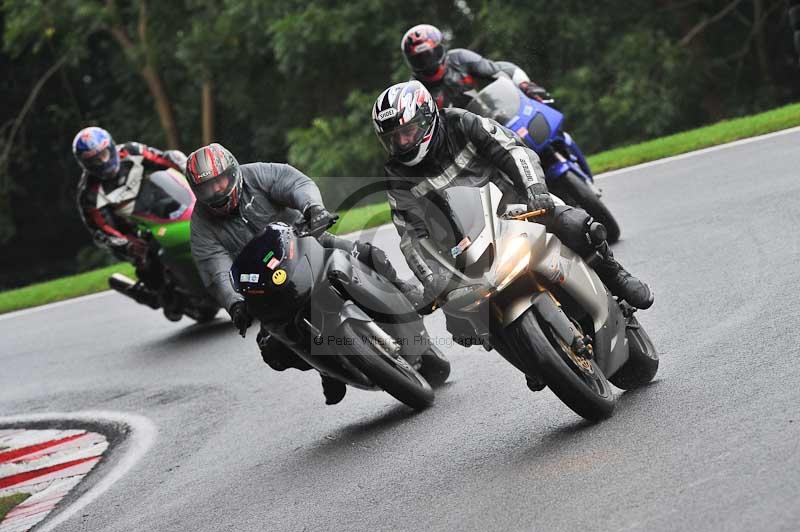 Motorcycle action photographs;Trackday digital images;cadwell;cadwell park photographs;event digital images;eventdigitalimages;motor racing louth lincolnshire;no limits trackdays;peter wileman photography;trackday;trackday photos