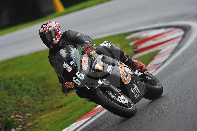 Motorcycle action photographs;Trackday digital images;cadwell;cadwell park photographs;event digital images;eventdigitalimages;motor racing louth lincolnshire;no limits trackdays;peter wileman photography;trackday;trackday photos