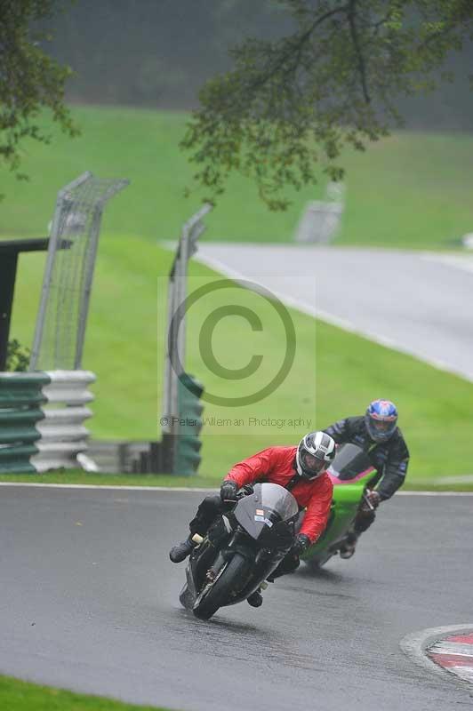 Motorcycle action photographs;Trackday digital images;cadwell;cadwell park photographs;event digital images;eventdigitalimages;motor racing louth lincolnshire;no limits trackdays;peter wileman photography;trackday;trackday photos