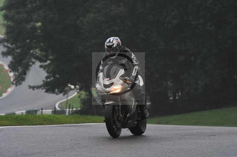 Motorcycle action photographs;Trackday digital images;cadwell;cadwell park photographs;event digital images;eventdigitalimages;motor racing louth lincolnshire;no limits trackdays;peter wileman photography;trackday;trackday photos