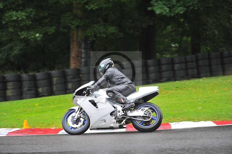 Motorcycle action photographs;Trackday digital images;cadwell;cadwell park photographs;event digital images;eventdigitalimages;motor racing louth lincolnshire;no limits trackdays;peter wileman photography;trackday;trackday photos