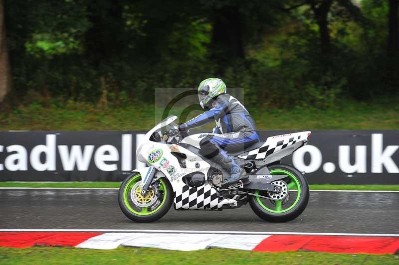 Motorcycle action photographs;Trackday digital images;cadwell;cadwell park photographs;event digital images;eventdigitalimages;motor racing louth lincolnshire;no limits trackdays;peter wileman photography;trackday;trackday photos