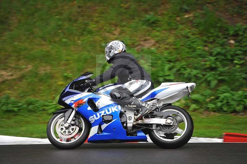 Motorcycle action photographs;Trackday digital images;cadwell;cadwell park photographs;event digital images;eventdigitalimages;motor racing louth lincolnshire;no limits trackdays;peter wileman photography;trackday;trackday photos