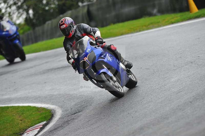 Motorcycle action photographs;Trackday digital images;cadwell;cadwell park photographs;event digital images;eventdigitalimages;motor racing louth lincolnshire;no limits trackdays;peter wileman photography;trackday;trackday photos