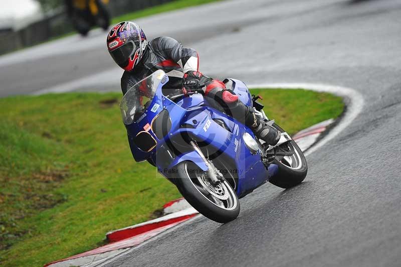 Motorcycle action photographs;Trackday digital images;cadwell;cadwell park photographs;event digital images;eventdigitalimages;motor racing louth lincolnshire;no limits trackdays;peter wileman photography;trackday;trackday photos