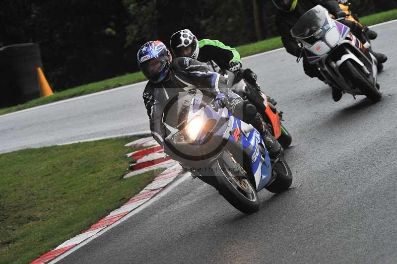 Motorcycle action photographs;Trackday digital images;cadwell;cadwell park photographs;event digital images;eventdigitalimages;motor racing louth lincolnshire;no limits trackdays;peter wileman photography;trackday;trackday photos
