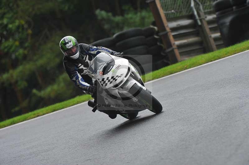 Motorcycle action photographs;Trackday digital images;cadwell;cadwell park photographs;event digital images;eventdigitalimages;motor racing louth lincolnshire;no limits trackdays;peter wileman photography;trackday;trackday photos
