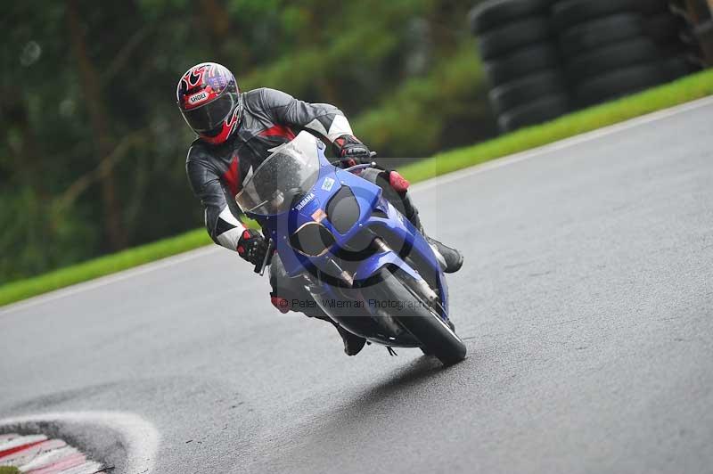 Motorcycle action photographs;Trackday digital images;cadwell;cadwell park photographs;event digital images;eventdigitalimages;motor racing louth lincolnshire;no limits trackdays;peter wileman photography;trackday;trackday photos