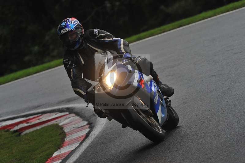 Motorcycle action photographs;Trackday digital images;cadwell;cadwell park photographs;event digital images;eventdigitalimages;motor racing louth lincolnshire;no limits trackdays;peter wileman photography;trackday;trackday photos