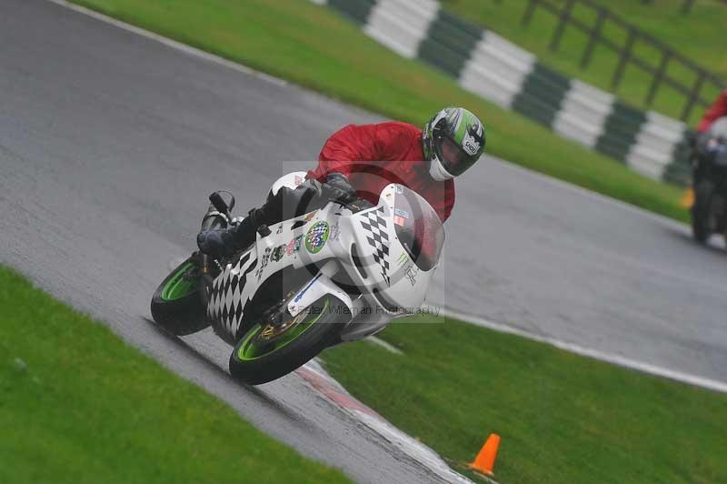 Motorcycle action photographs;Trackday digital images;cadwell;cadwell park photographs;event digital images;eventdigitalimages;motor racing louth lincolnshire;no limits trackdays;peter wileman photography;trackday;trackday photos