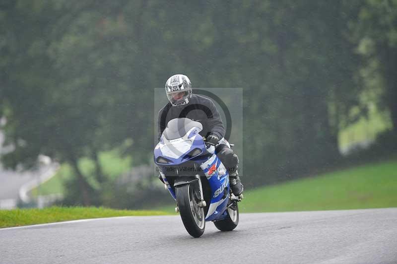 Motorcycle action photographs;Trackday digital images;cadwell;cadwell park photographs;event digital images;eventdigitalimages;motor racing louth lincolnshire;no limits trackdays;peter wileman photography;trackday;trackday photos