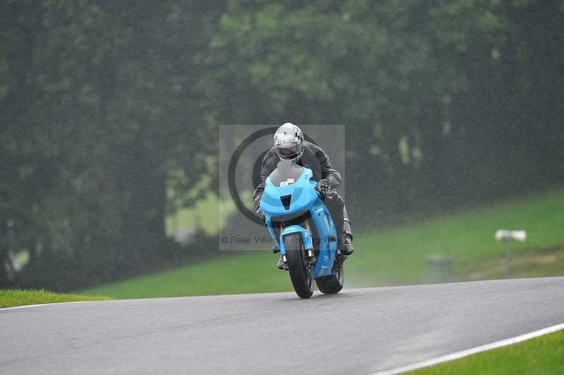 Motorcycle action photographs;Trackday digital images;cadwell;cadwell park photographs;event digital images;eventdigitalimages;motor racing louth lincolnshire;no limits trackdays;peter wileman photography;trackday;trackday photos