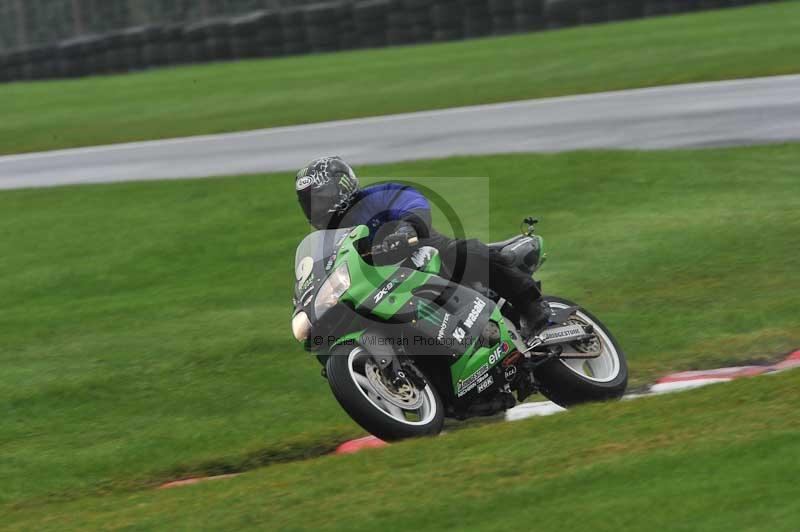 Motorcycle action photographs;Trackday digital images;cadwell;cadwell park photographs;event digital images;eventdigitalimages;motor racing louth lincolnshire;no limits trackdays;peter wileman photography;trackday;trackday photos