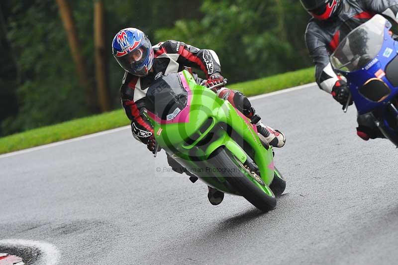 Motorcycle action photographs;Trackday digital images;cadwell;cadwell park photographs;event digital images;eventdigitalimages;motor racing louth lincolnshire;no limits trackdays;peter wileman photography;trackday;trackday photos