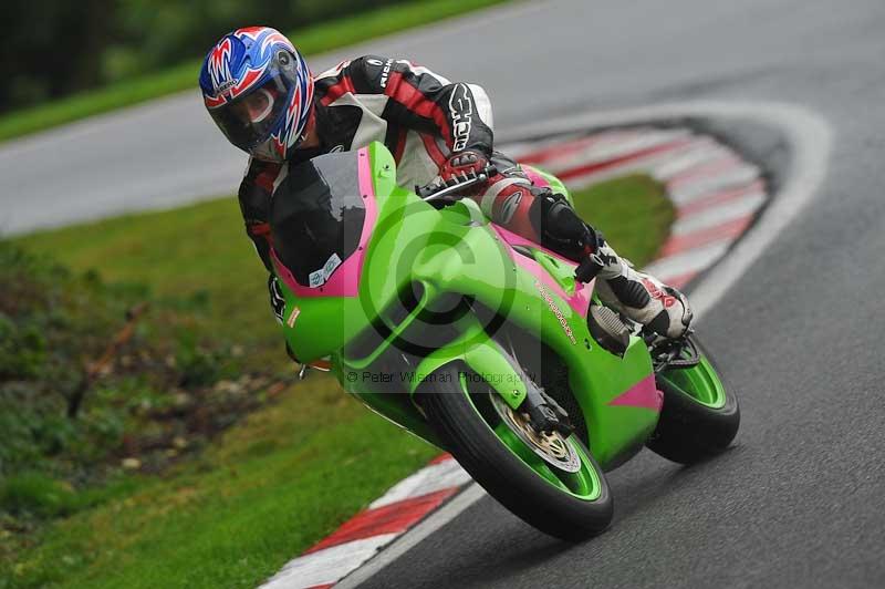 Motorcycle action photographs;Trackday digital images;cadwell;cadwell park photographs;event digital images;eventdigitalimages;motor racing louth lincolnshire;no limits trackdays;peter wileman photography;trackday;trackday photos