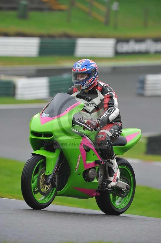 Motorcycle action photographs;Trackday digital images;cadwell;cadwell park photographs;event digital images;eventdigitalimages;motor racing louth lincolnshire;no limits trackdays;peter wileman photography;trackday;trackday photos