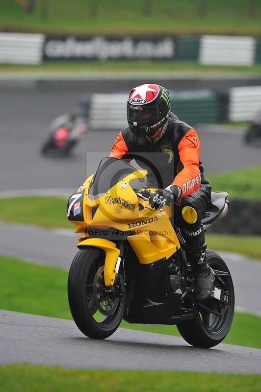 Motorcycle action photographs;Trackday digital images;cadwell;cadwell park photographs;event digital images;eventdigitalimages;motor racing louth lincolnshire;no limits trackdays;peter wileman photography;trackday;trackday photos