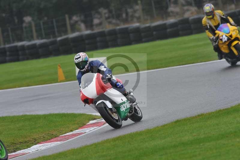 Motorcycle action photographs;Trackday digital images;cadwell;cadwell park photographs;event digital images;eventdigitalimages;motor racing louth lincolnshire;no limits trackdays;peter wileman photography;trackday;trackday photos