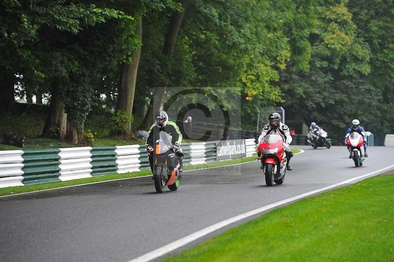 Motorcycle action photographs;Trackday digital images;cadwell;cadwell park photographs;event digital images;eventdigitalimages;motor racing louth lincolnshire;no limits trackdays;peter wileman photography;trackday;trackday photos