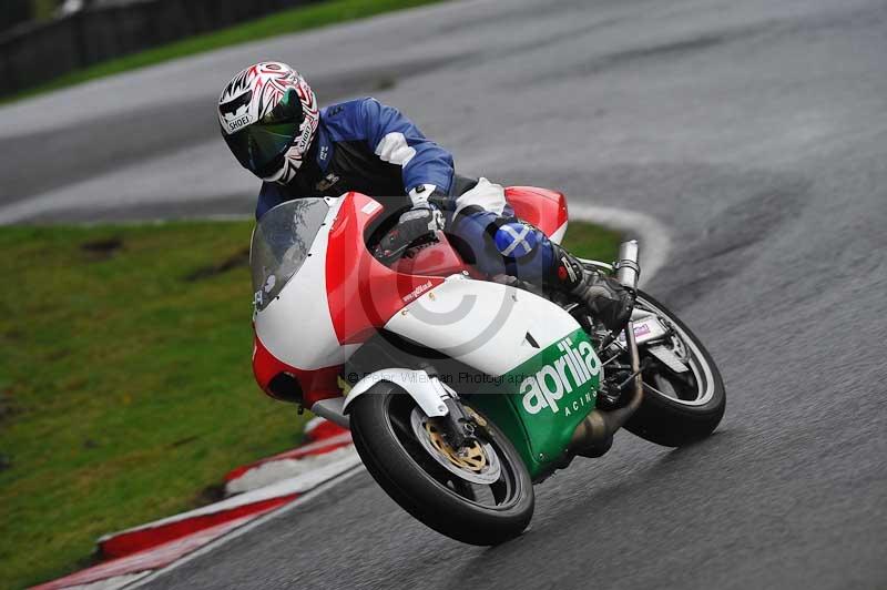 Motorcycle action photographs;Trackday digital images;cadwell;cadwell park photographs;event digital images;eventdigitalimages;motor racing louth lincolnshire;no limits trackdays;peter wileman photography;trackday;trackday photos