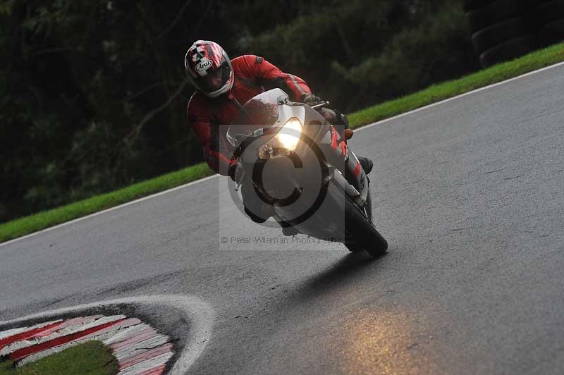 Motorcycle action photographs;Trackday digital images;cadwell;cadwell park photographs;event digital images;eventdigitalimages;motor racing louth lincolnshire;no limits trackdays;peter wileman photography;trackday;trackday photos