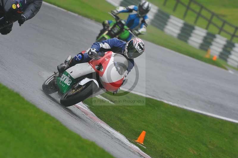 Motorcycle action photographs;Trackday digital images;cadwell;cadwell park photographs;event digital images;eventdigitalimages;motor racing louth lincolnshire;no limits trackdays;peter wileman photography;trackday;trackday photos