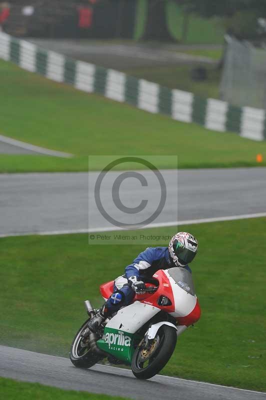 Motorcycle action photographs;Trackday digital images;cadwell;cadwell park photographs;event digital images;eventdigitalimages;motor racing louth lincolnshire;no limits trackdays;peter wileman photography;trackday;trackday photos