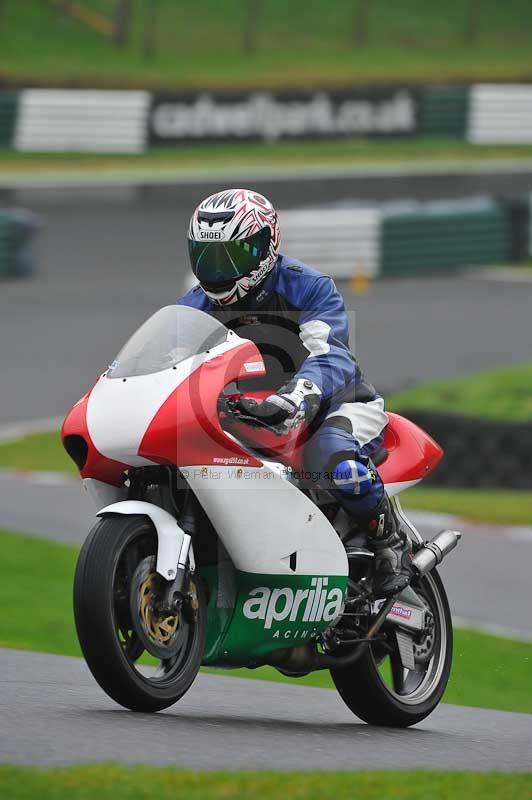 Motorcycle action photographs;Trackday digital images;cadwell;cadwell park photographs;event digital images;eventdigitalimages;motor racing louth lincolnshire;no limits trackdays;peter wileman photography;trackday;trackday photos