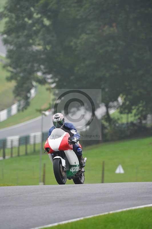 Motorcycle action photographs;Trackday digital images;cadwell;cadwell park photographs;event digital images;eventdigitalimages;motor racing louth lincolnshire;no limits trackdays;peter wileman photography;trackday;trackday photos