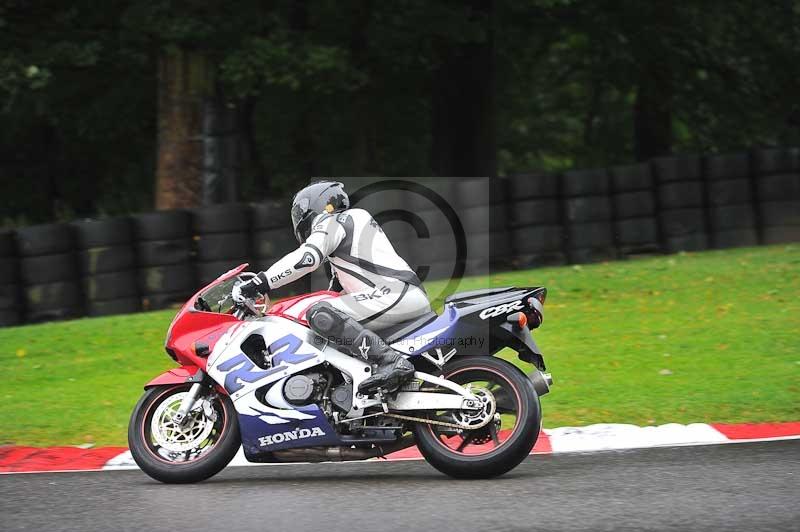 Motorcycle action photographs;Trackday digital images;cadwell;cadwell park photographs;event digital images;eventdigitalimages;motor racing louth lincolnshire;no limits trackdays;peter wileman photography;trackday;trackday photos