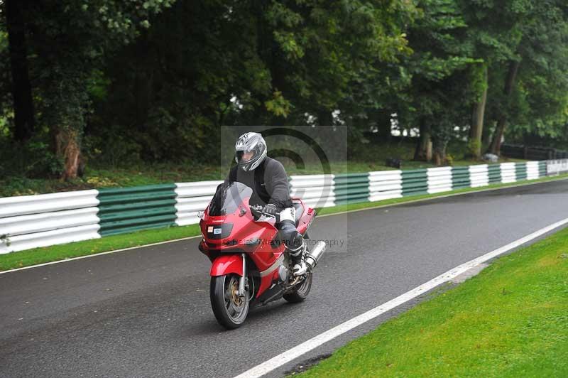 Motorcycle action photographs;Trackday digital images;cadwell;cadwell park photographs;event digital images;eventdigitalimages;motor racing louth lincolnshire;no limits trackdays;peter wileman photography;trackday;trackday photos