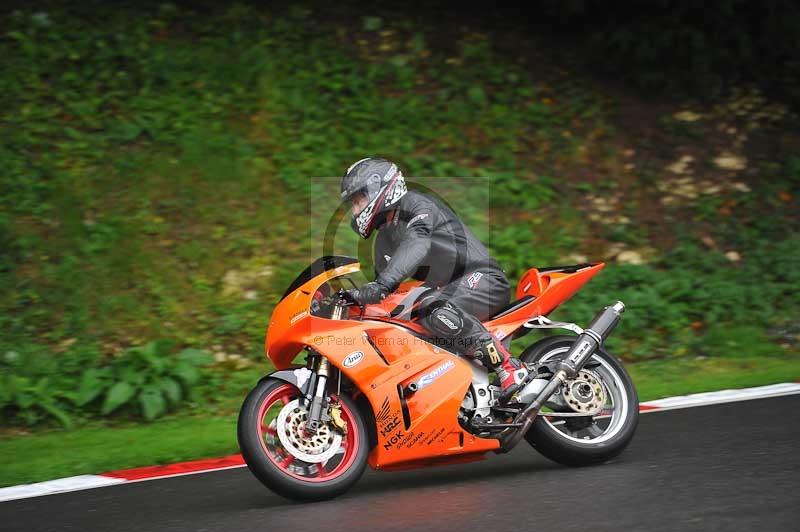Motorcycle action photographs;Trackday digital images;cadwell;cadwell park photographs;event digital images;eventdigitalimages;motor racing louth lincolnshire;no limits trackdays;peter wileman photography;trackday;trackday photos