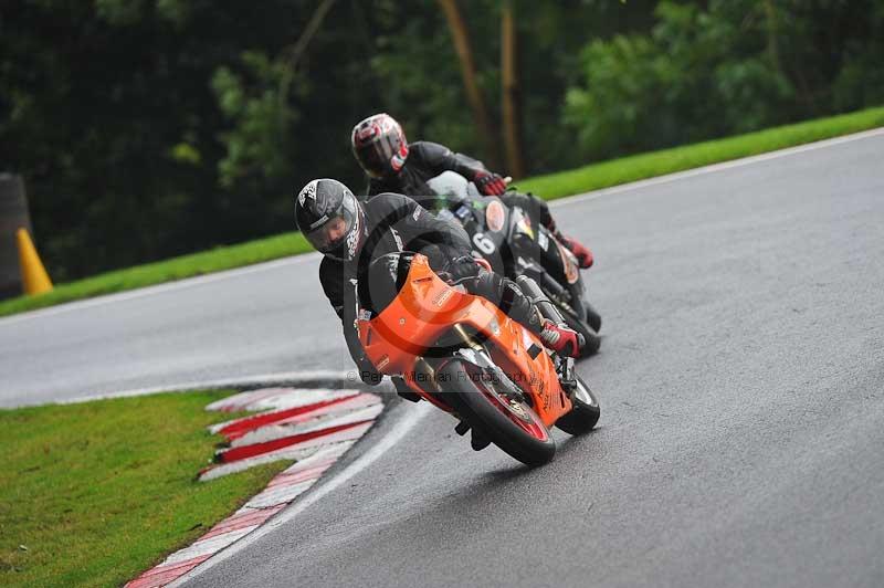 Motorcycle action photographs;Trackday digital images;cadwell;cadwell park photographs;event digital images;eventdigitalimages;motor racing louth lincolnshire;no limits trackdays;peter wileman photography;trackday;trackday photos