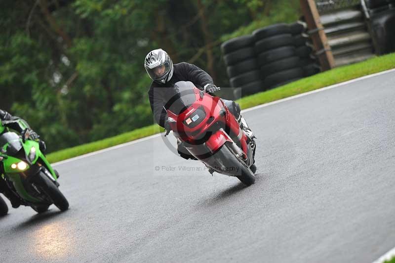 Motorcycle action photographs;Trackday digital images;cadwell;cadwell park photographs;event digital images;eventdigitalimages;motor racing louth lincolnshire;no limits trackdays;peter wileman photography;trackday;trackday photos