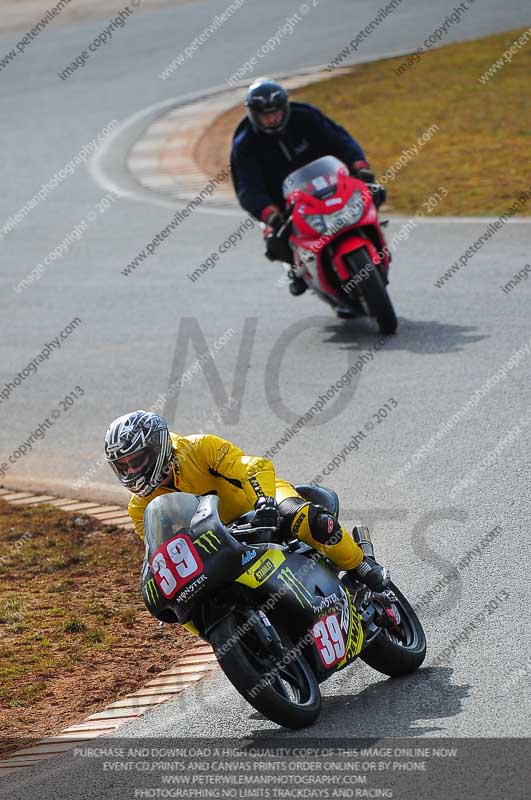 enduro digital images;event digital images;eventdigitalimages;mallory park;mallory park photographs;mallory park trackday;mallory park trackday photographs;no limits trackdays;peter wileman photography;racing digital images;trackday digital images;trackday photos