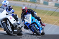enduro-digital-images;event-digital-images;eventdigitalimages;mallory-park;mallory-park-photographs;mallory-park-trackday;mallory-park-trackday-photographs;no-limits-trackdays;peter-wileman-photography;racing-digital-images;trackday-digital-images;trackday-photos